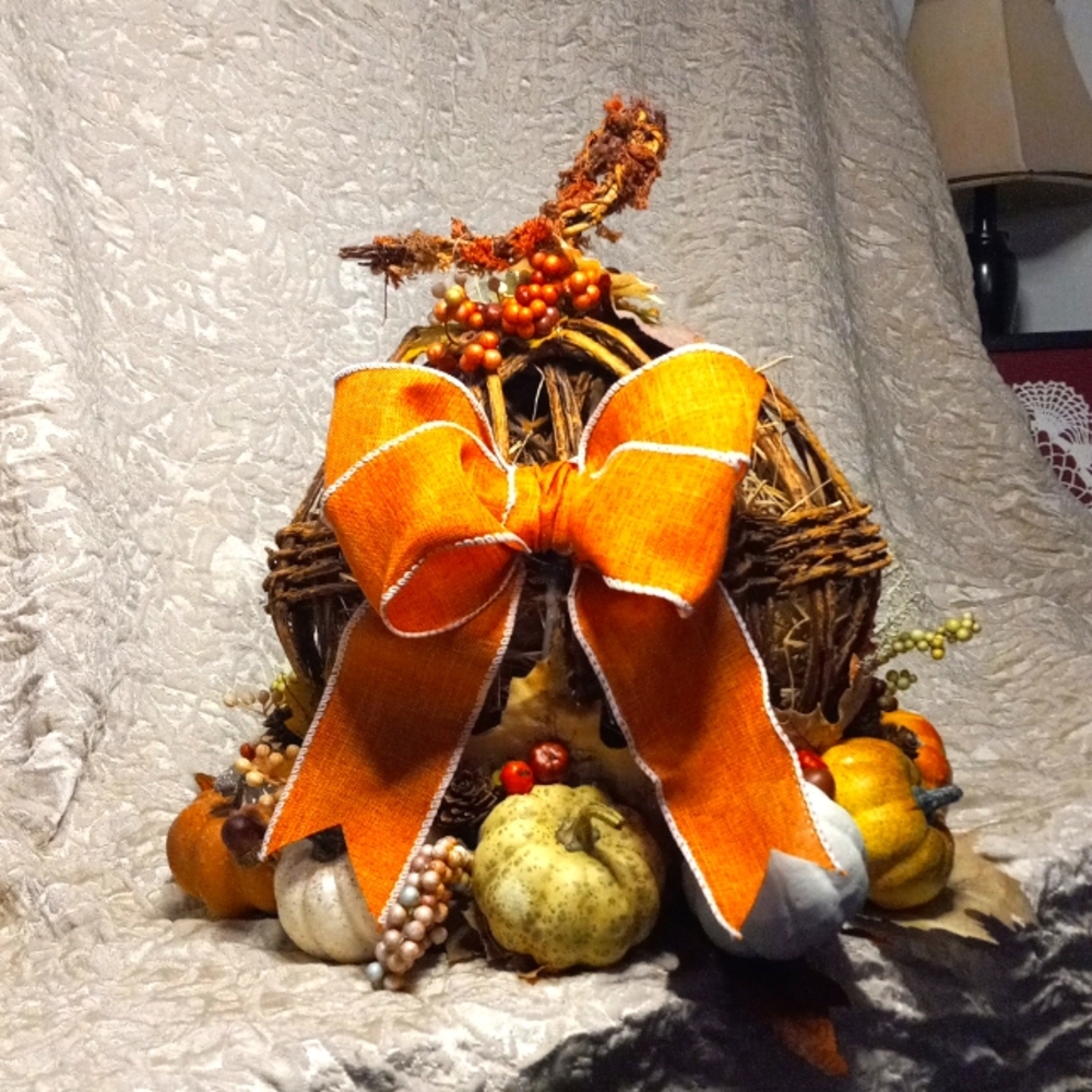 Fall Centerpiece - Picture 2 of 6